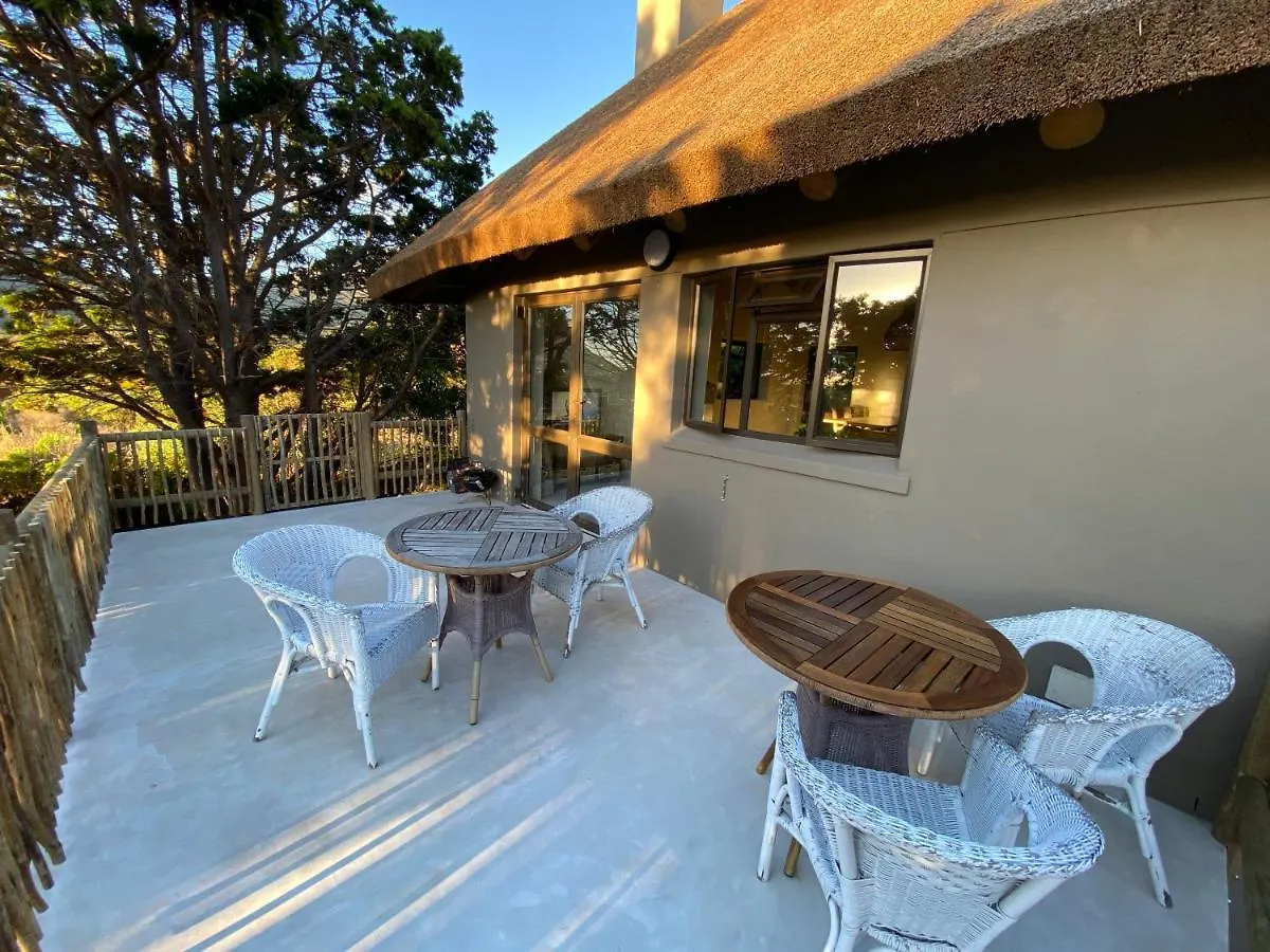Wild Rose Country Lodge Noordhoek