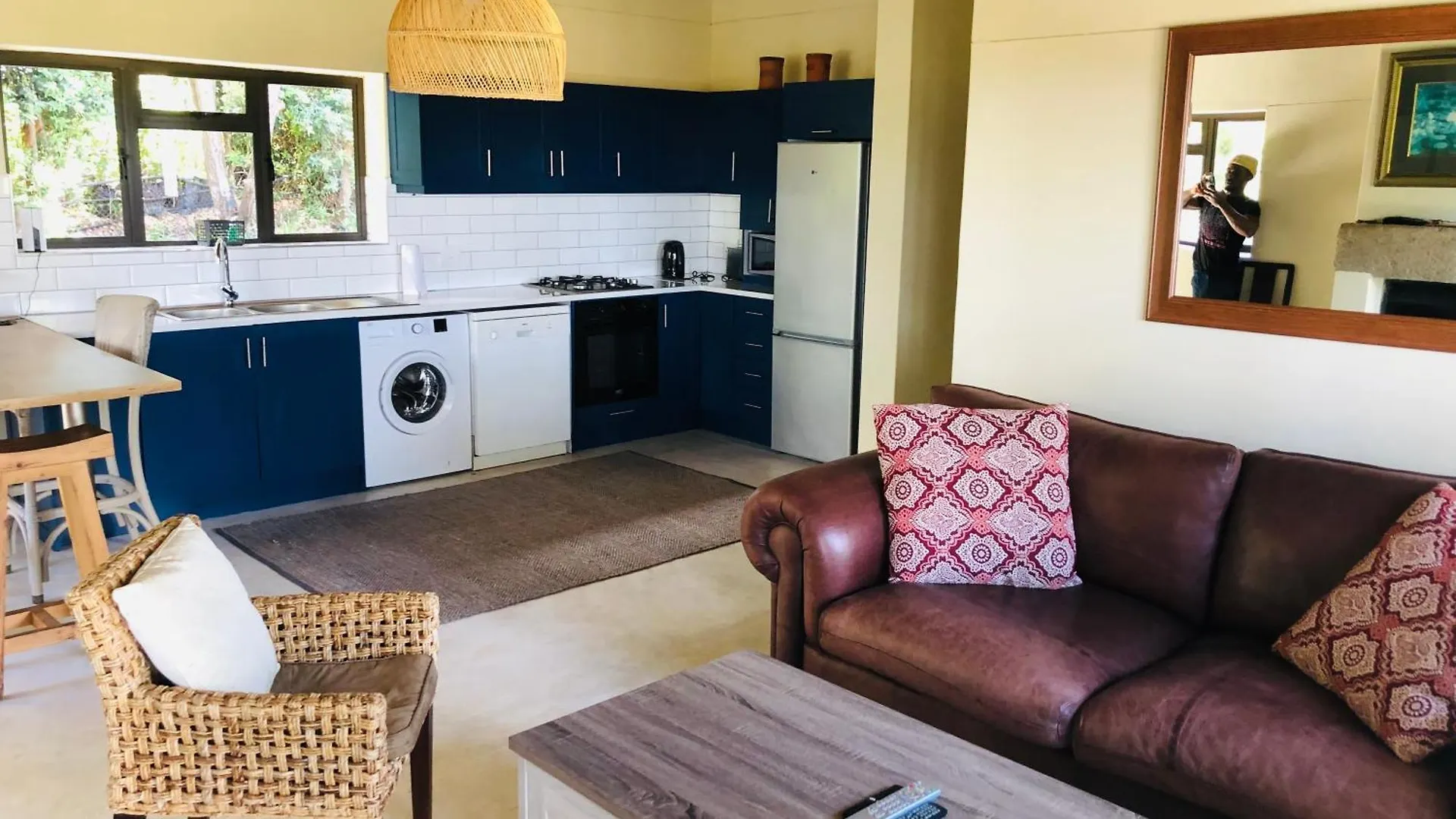 Wild Rose Country Lodge Noordhoek