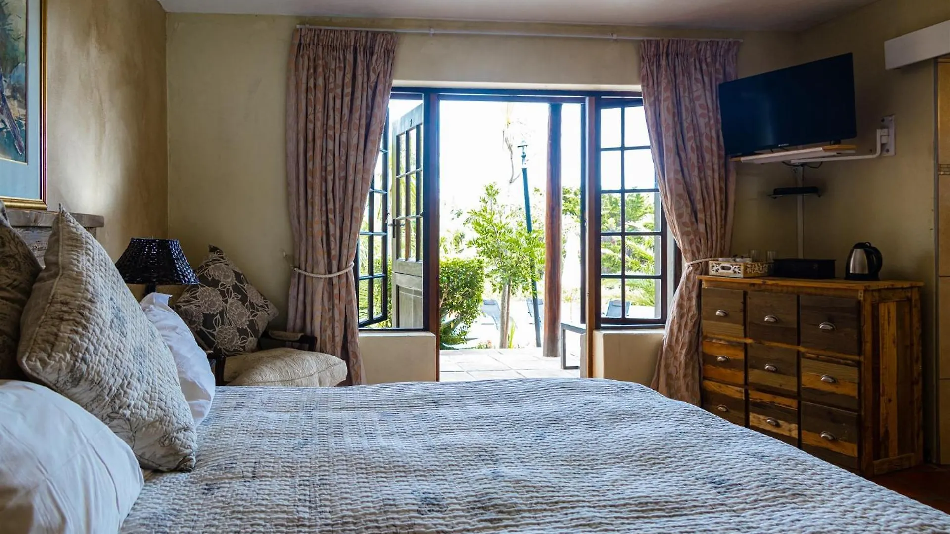 Wild Rose Country Lodge Noordhoek